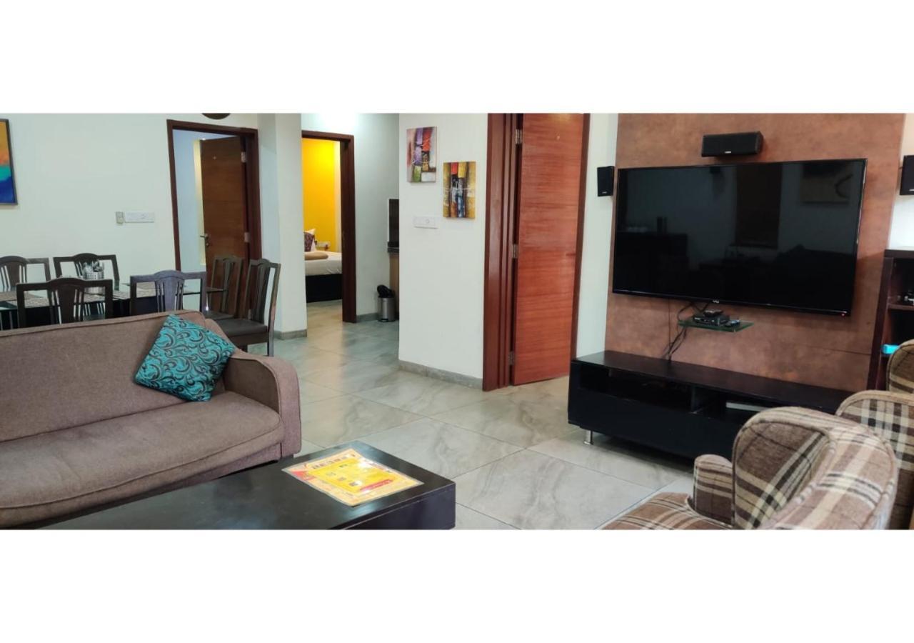 Aarju Luxurious Wave Appartamento Calangute Esterno foto
