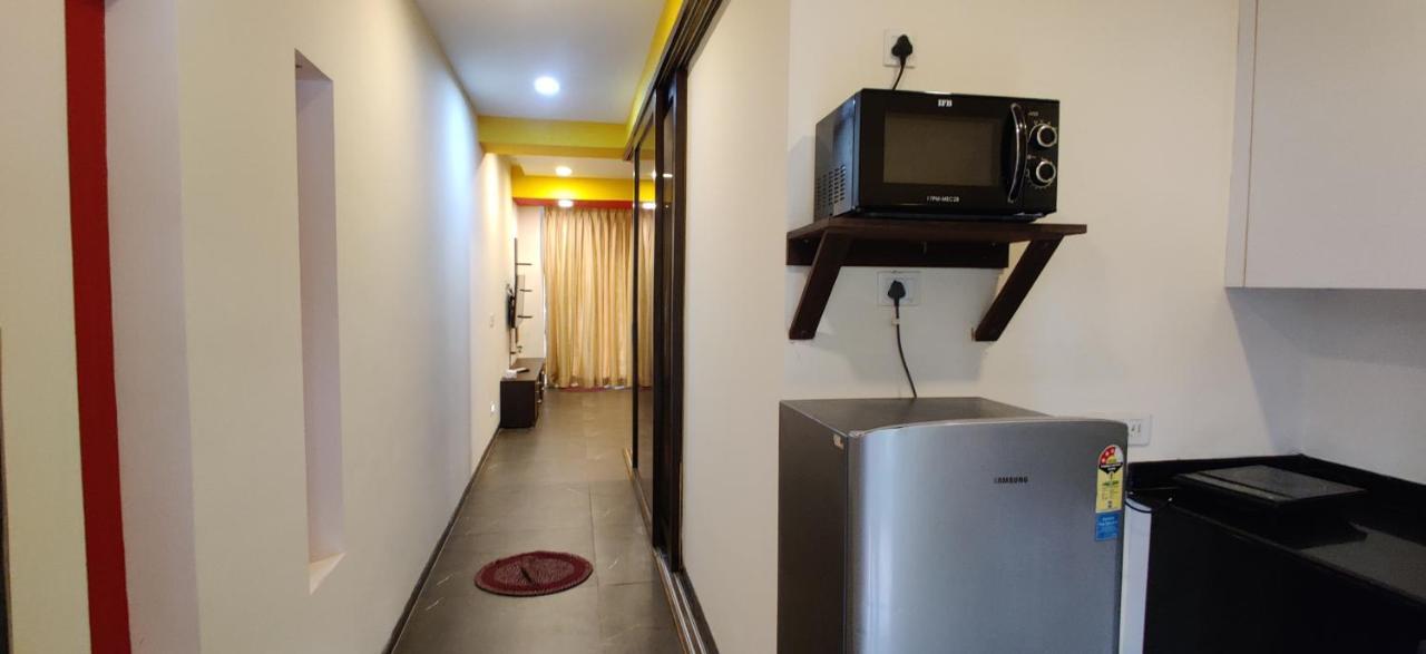 Aarju Luxurious Wave Appartamento Calangute Esterno foto