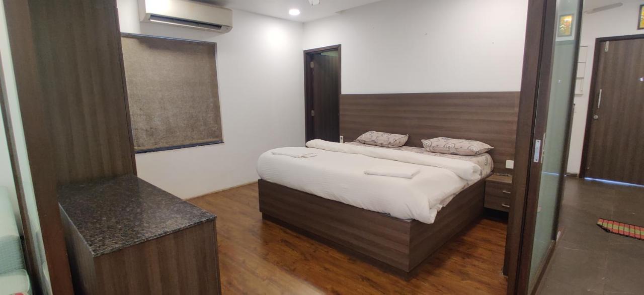 Aarju Luxurious Wave Appartamento Calangute Esterno foto